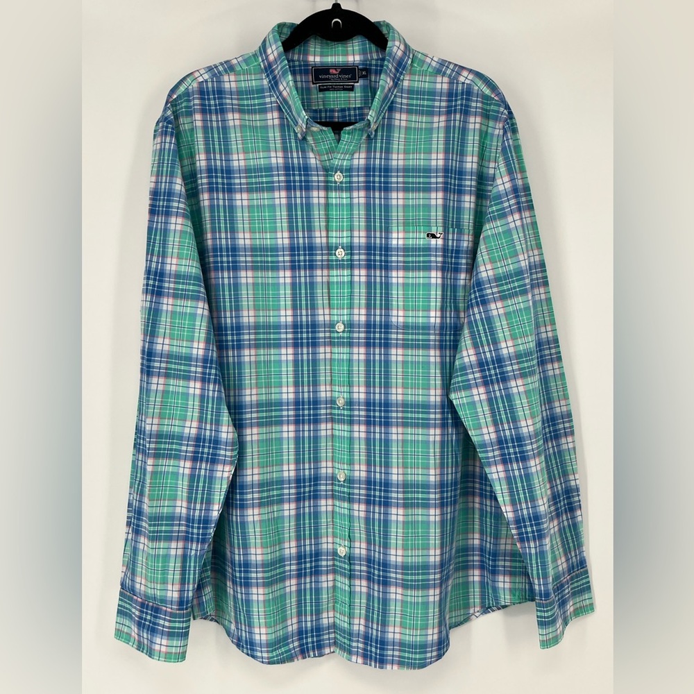 VINEYARD VINES SLIM FIT TUCKER SHIRT 100%COTTON‎ IN CLASSIC PLAID
